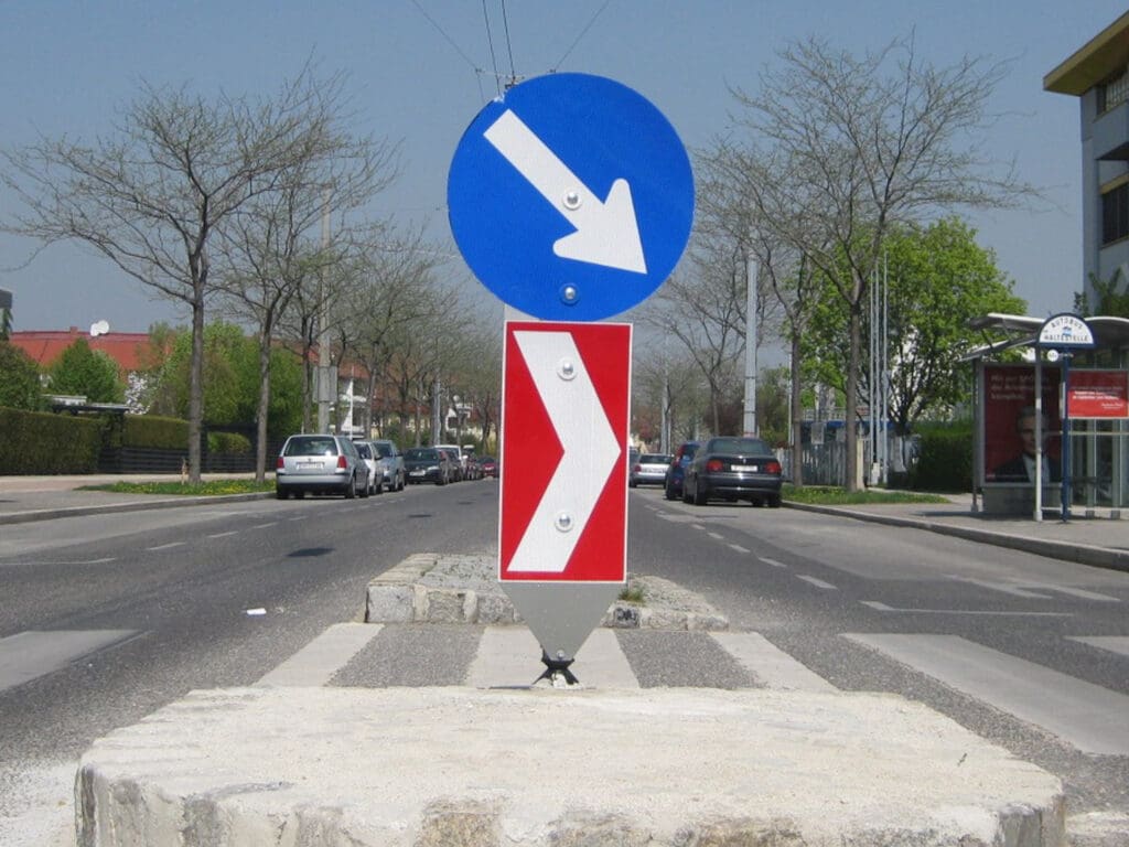 Directional Panels – International