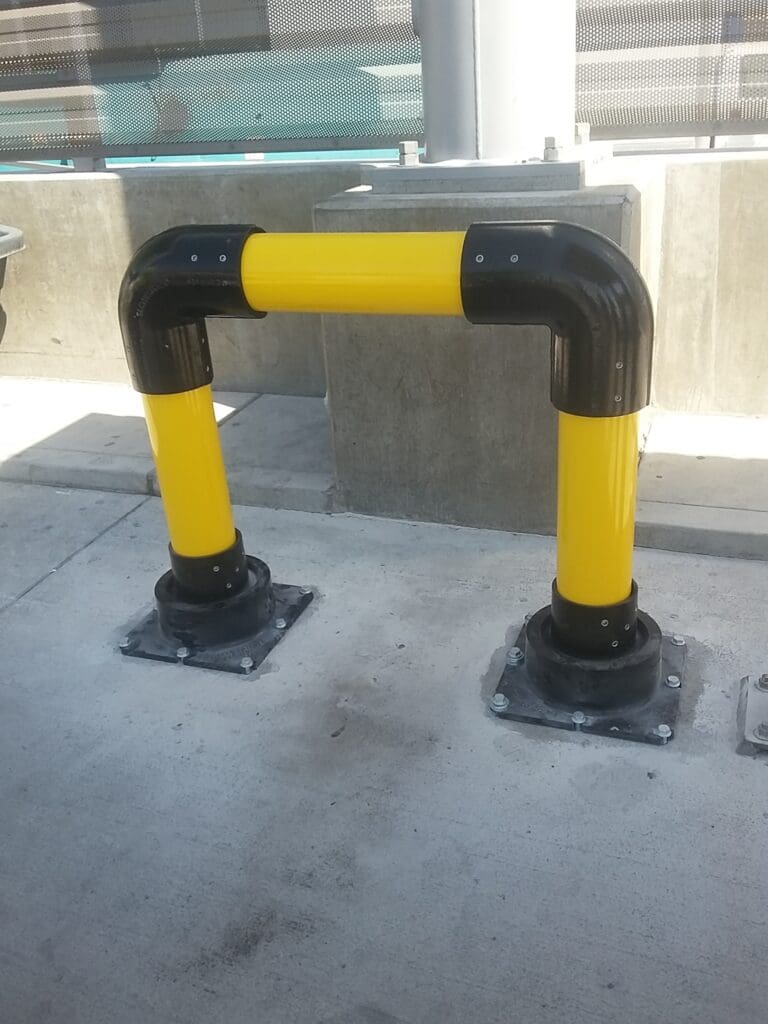 6″ IronFlex Horseshoe Bollard