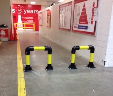 4″ IronFlex Horseshoe Bollard