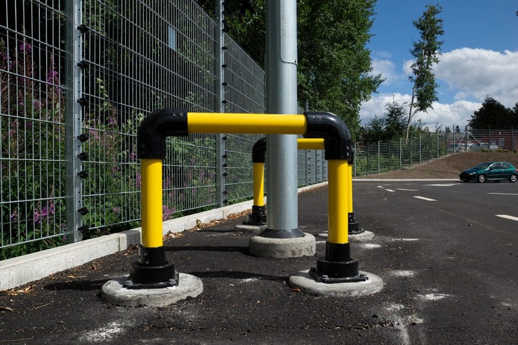 4″ IronFlex Horseshoe Bollard