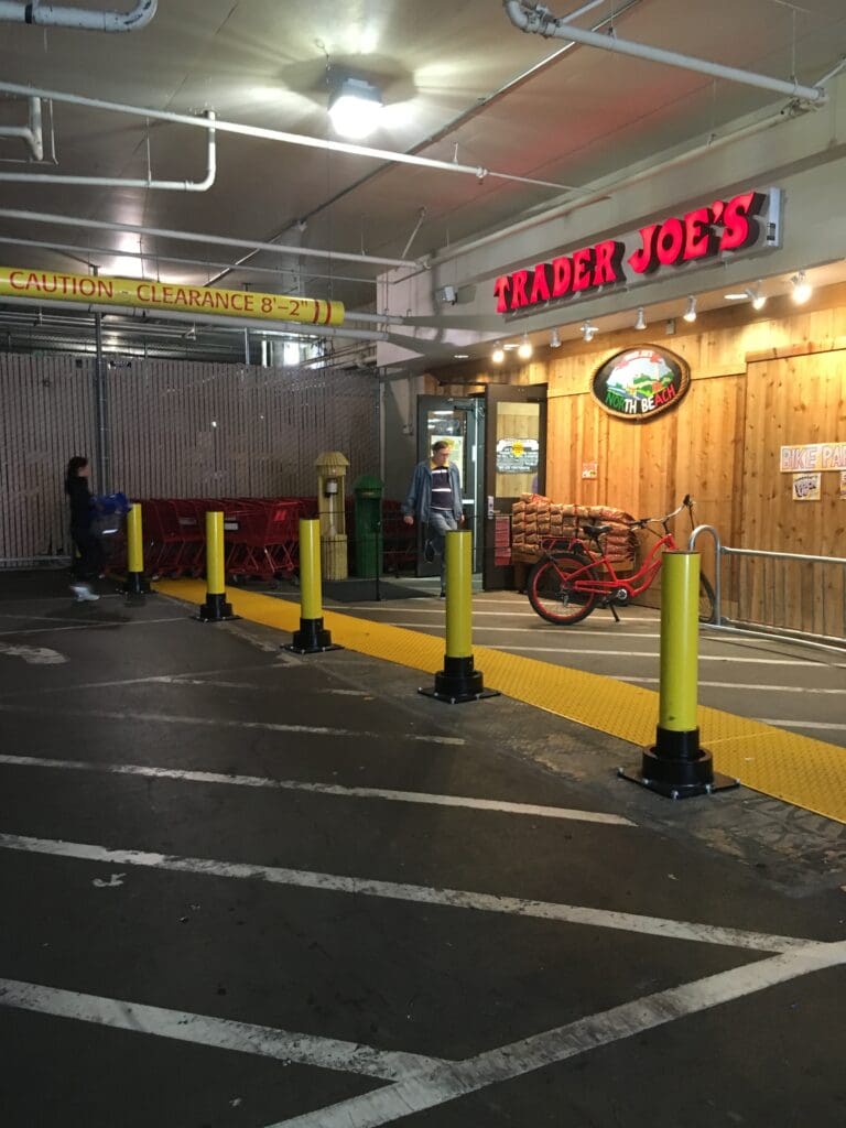 6″ Rebounding Steel Bollard