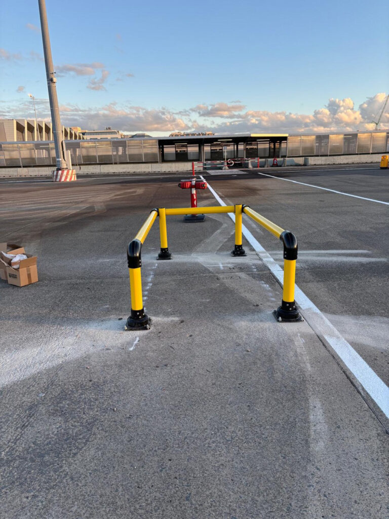 8 SlowStop-Guardrails-Airport 2